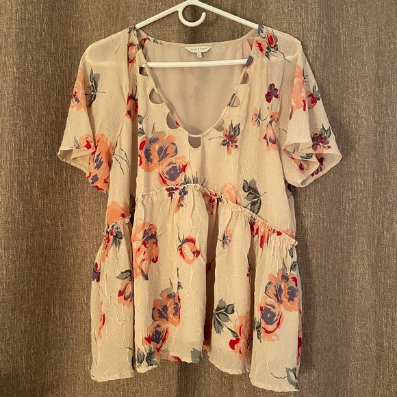 Lucky Brand Peplum Top - Picture 2 of 8